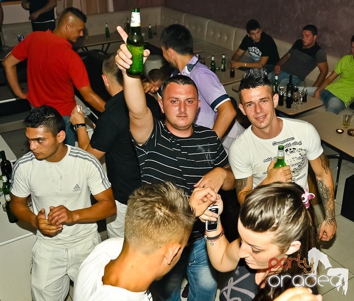 Super petercere în Rio Club, 
