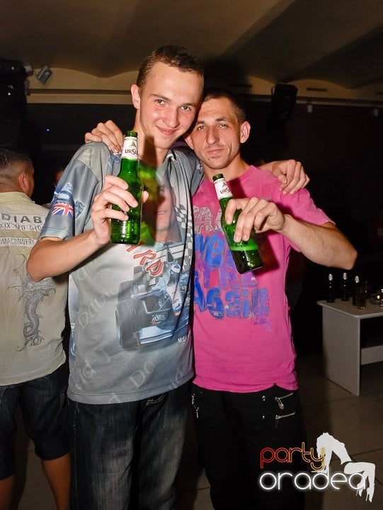 Super petercere în Rio Club, 