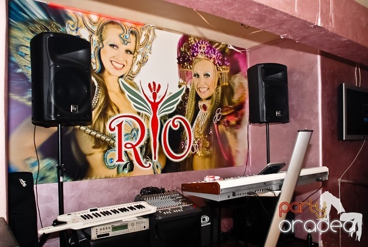 Super petercere în Rio Club, 