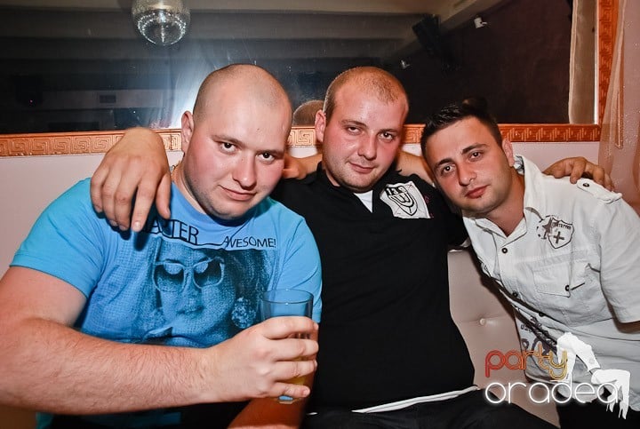 Super petercere în Rio Club, 