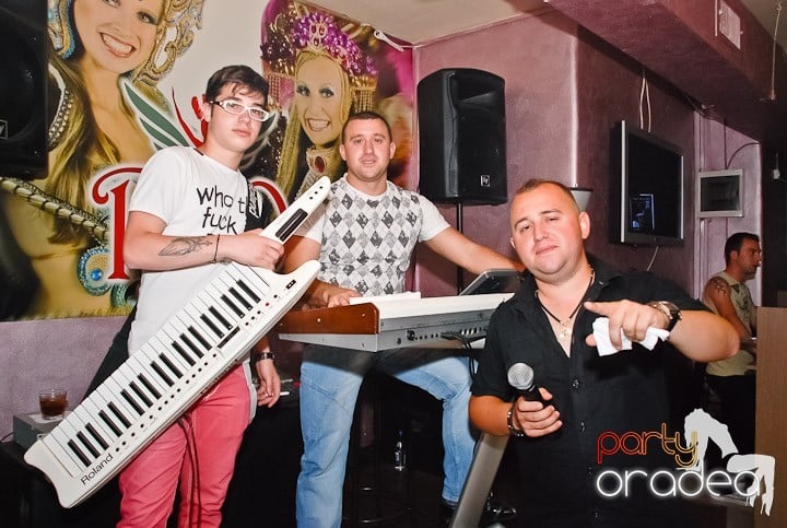 Super petercere în Rio Club, 