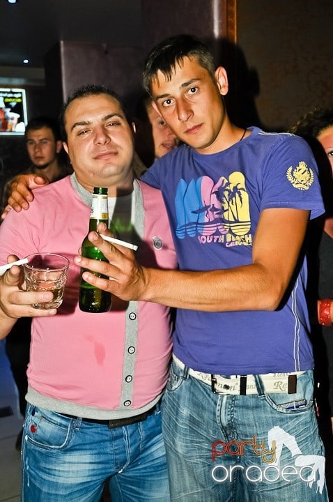 Super petercere în Rio Club, 