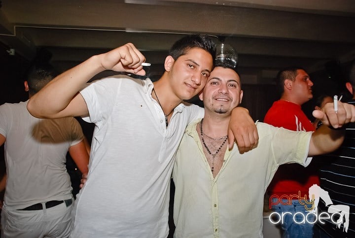 Super petercere în Rio Club, 