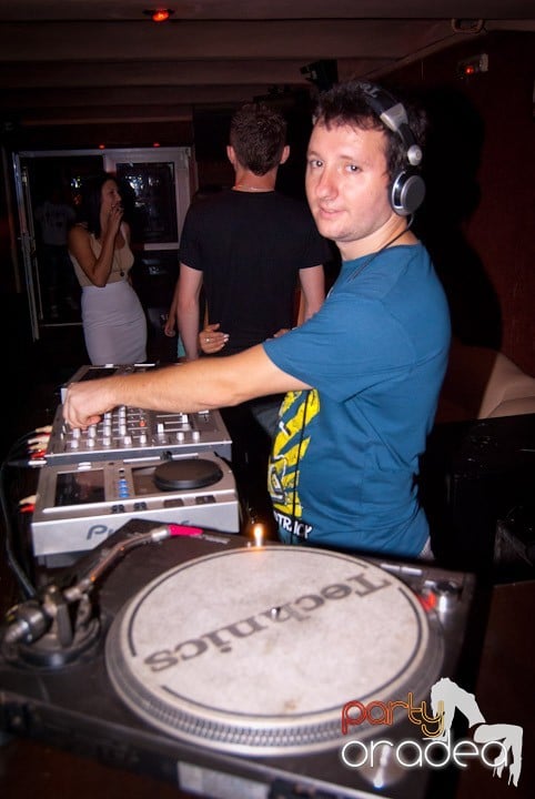 Sweet Sensation @ Club Seven, 