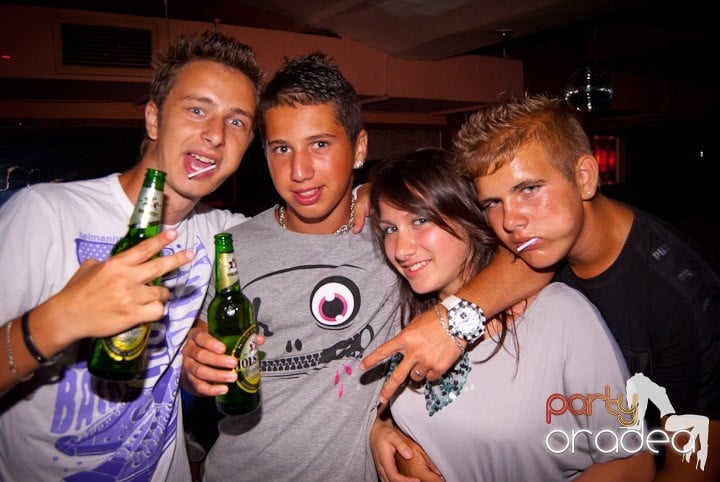 Sweet Sensation @ Club Seven, 