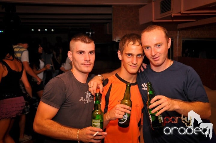 Sweet Sensation @ Club Seven, 