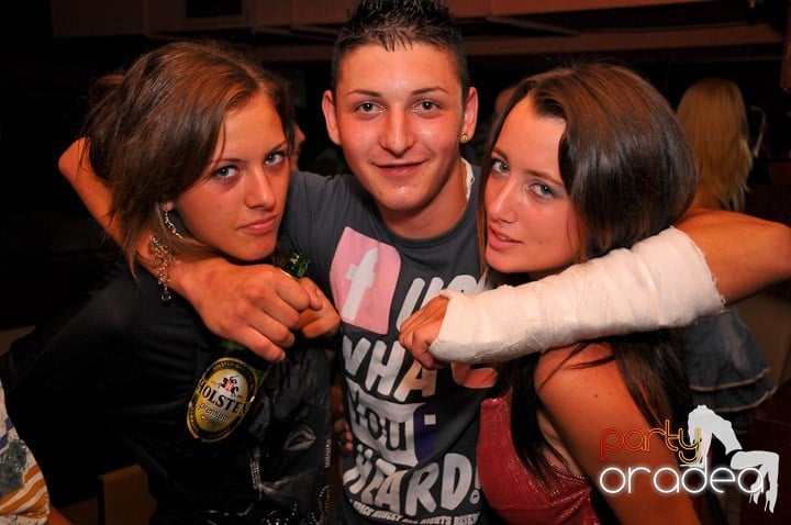 Sweet Sensation @ Club Seven, 