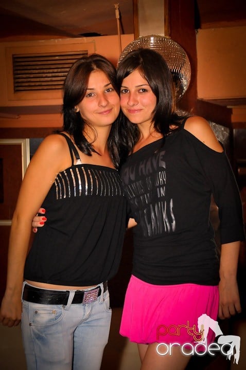 Sweet Sensation @ Club Seven, 