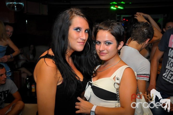 Sweet Sensation @ Club Seven, 