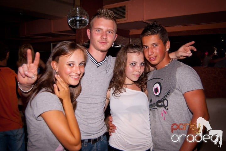 Sweet Sensation @ Club Seven, 