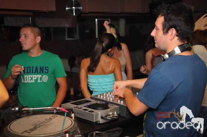 Sweet Sensation @ Club Seven, 