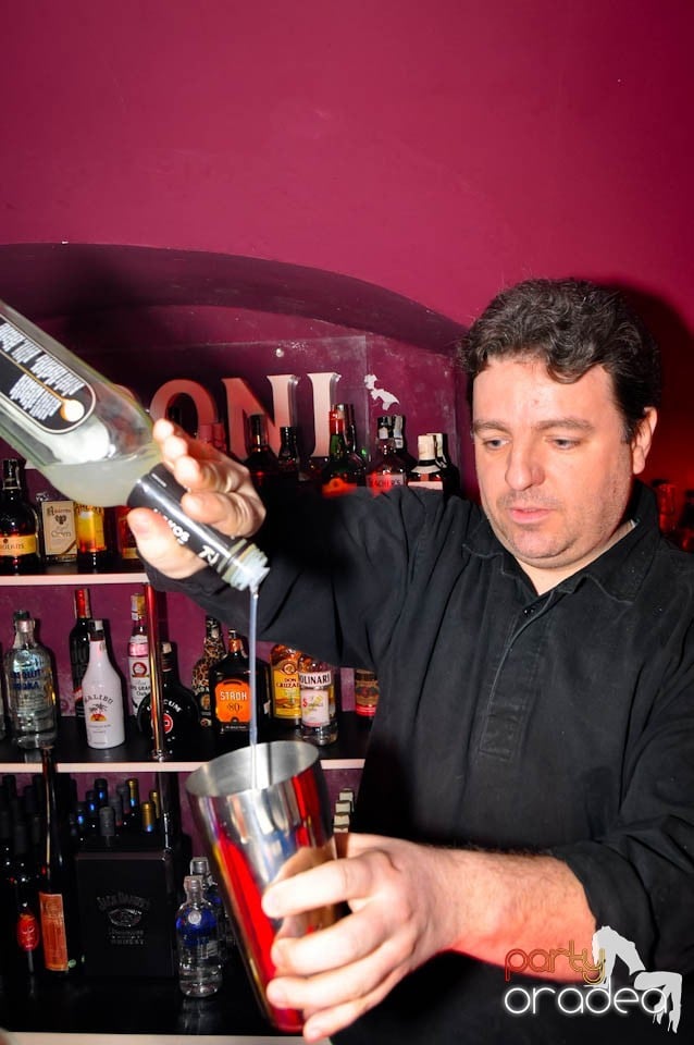 Tequila Party în Club Atti's, 