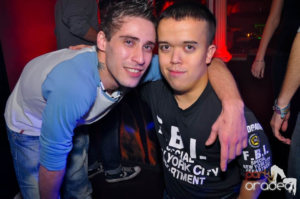 Tequila Party în Club Atti's, 