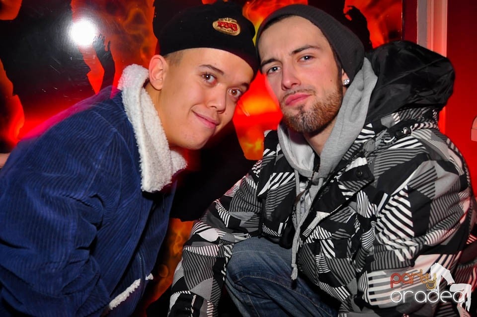 Tequila Party în Club Atti's, 