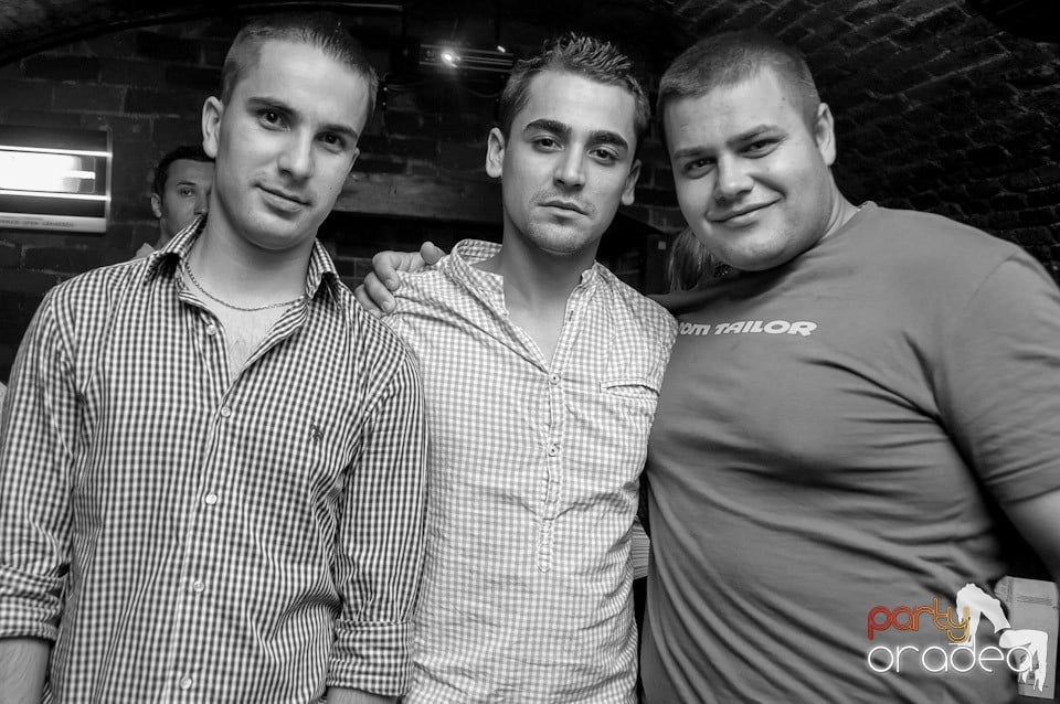 The Great Escape with Caveman, 