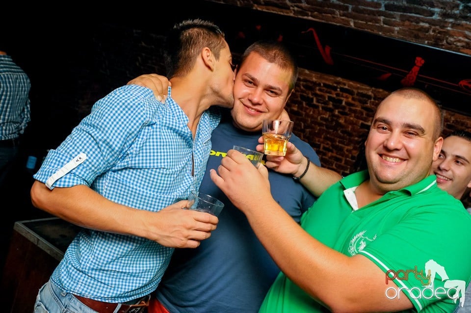 The Great Escape with Caveman, 