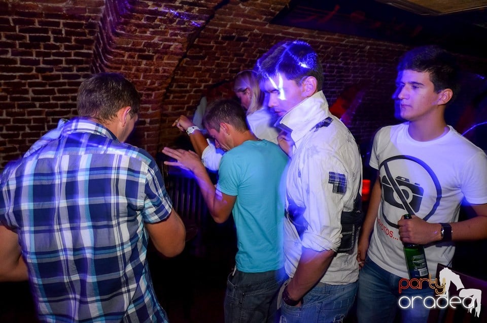 The Great Escape with Caveman, 