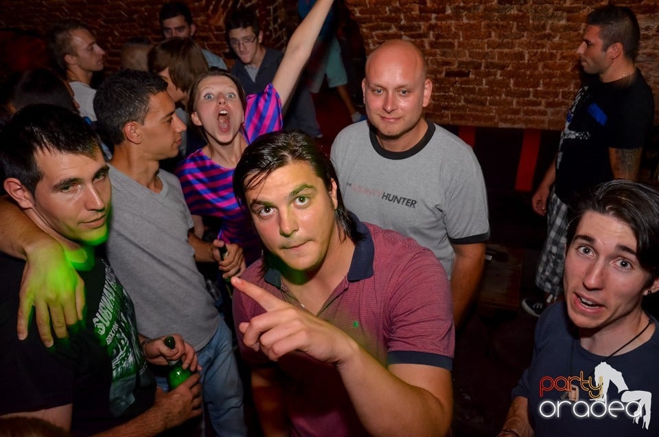 The Great Escape with Caveman, 