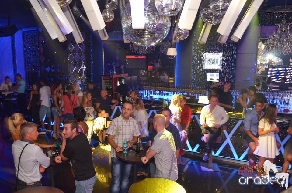 The One prezintă: Girls' Night Out, 