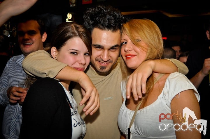 The Party Keeps Going On, Lord's Pub