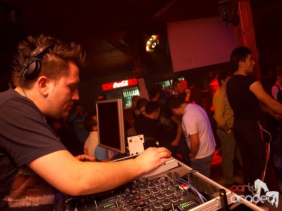 The Real Club Sounds în Disco Faház, 