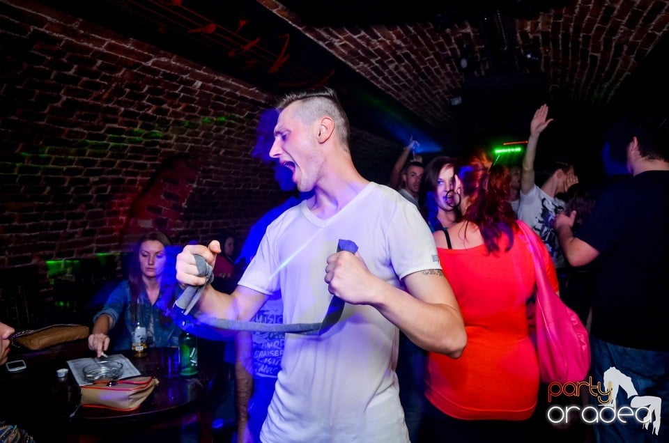 Thursday night party, 