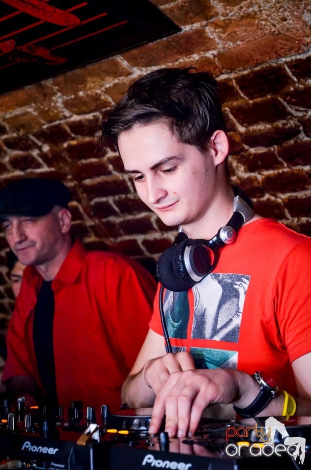 Thursday night party, 