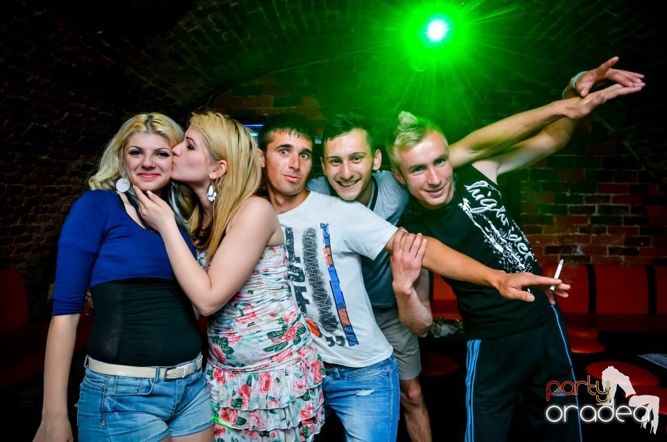 Thursday night party, 