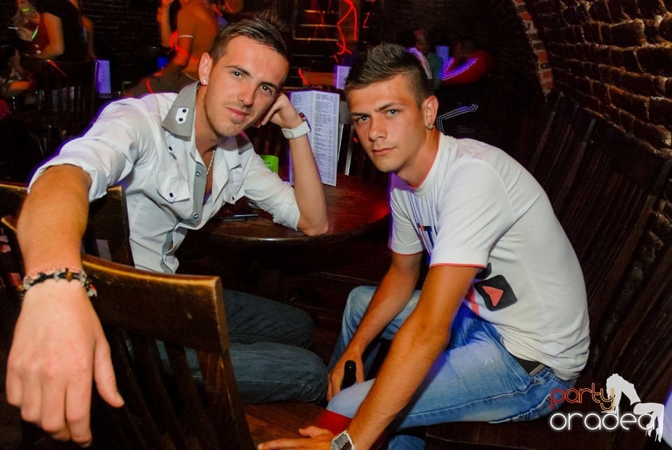 Thursday Party @ Club Escape, 