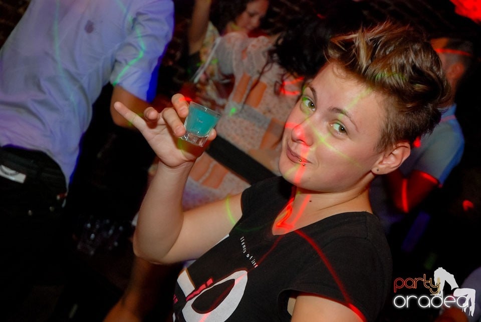 Thursday Party @ Club Escape, 