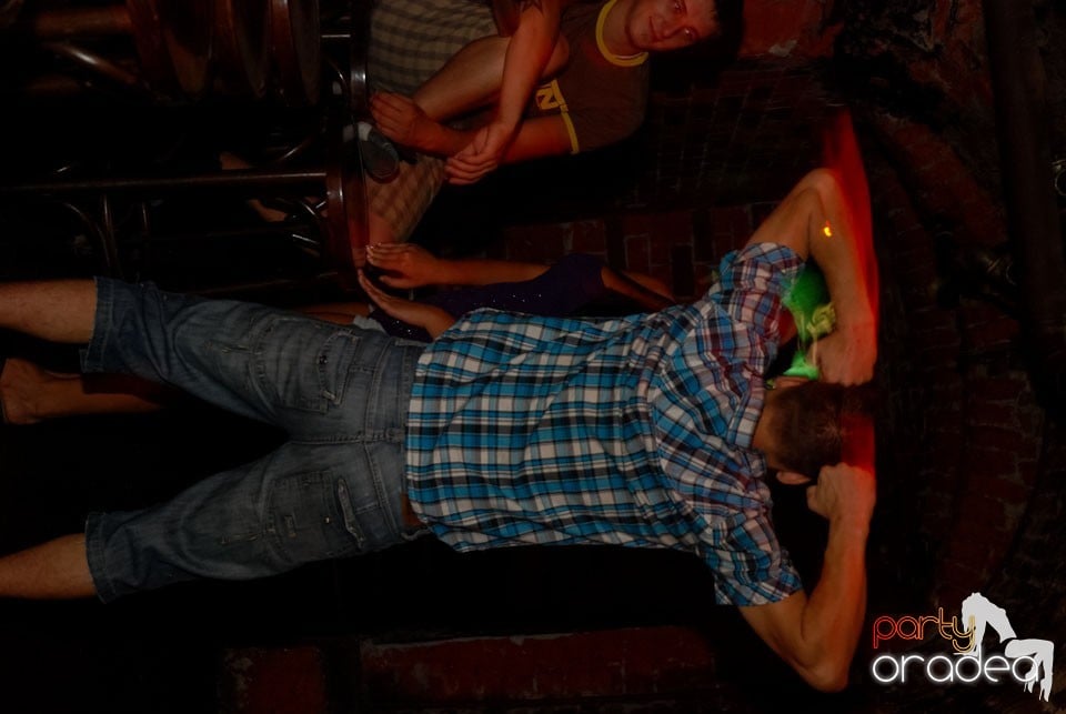 Thursday Party @ Club Escape, 