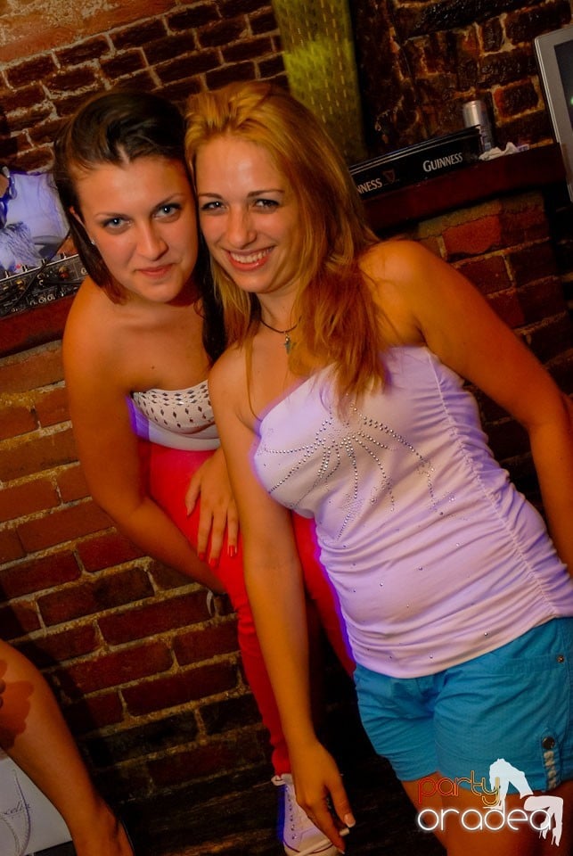 Thursday Party @ Club Escape, 