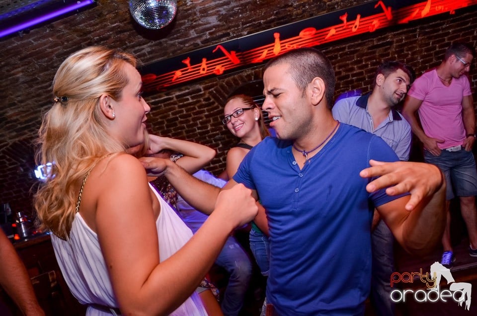 Thursday Party în Club Escape, 