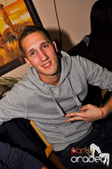 Tribal Pop Party, Zulu Caffe