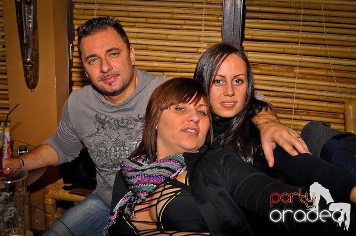 Tribal Pop Party, Zulu Caffe