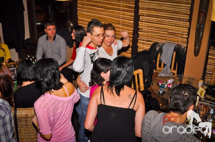 Tribal Pop Party, Zulu Caffe