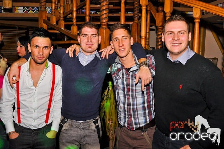 Tribal Pop Party, Zulu Caffe