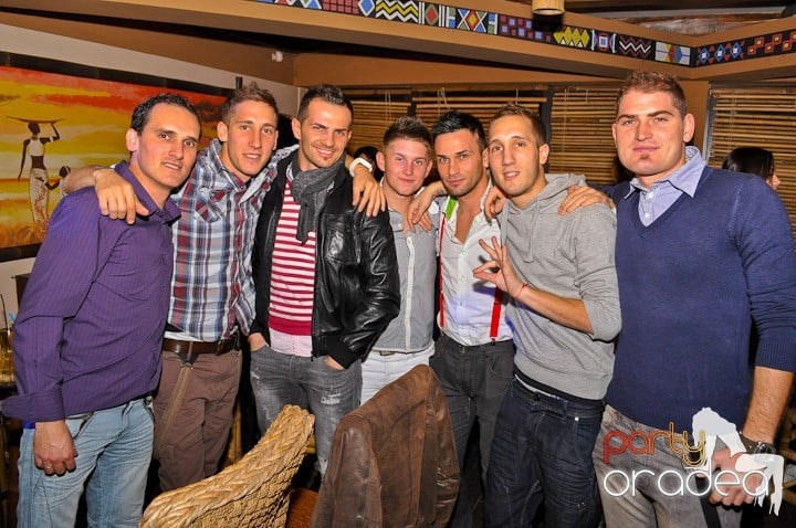 Tribal Pop Party, Zulu Caffe