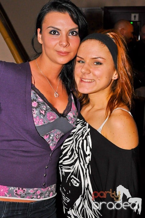 Tribal Pop Party, Zulu Caffe