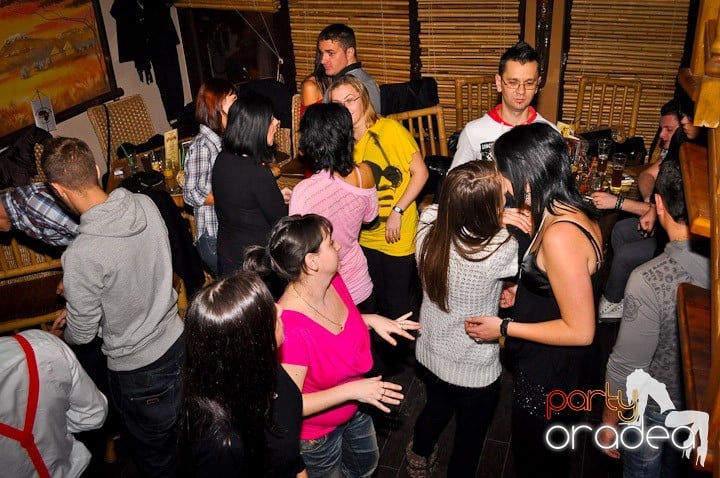 Tribal Pop Party, Zulu Caffe