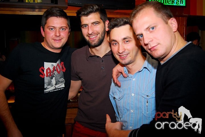 Un nou party în Juice, Juice