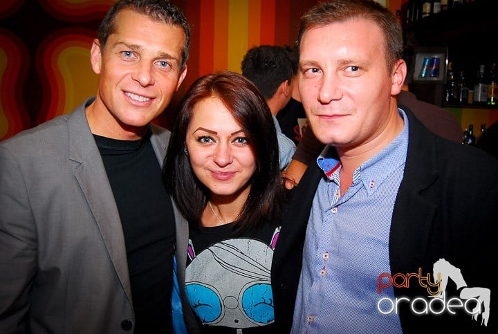 Un nou party în Juice, Juice