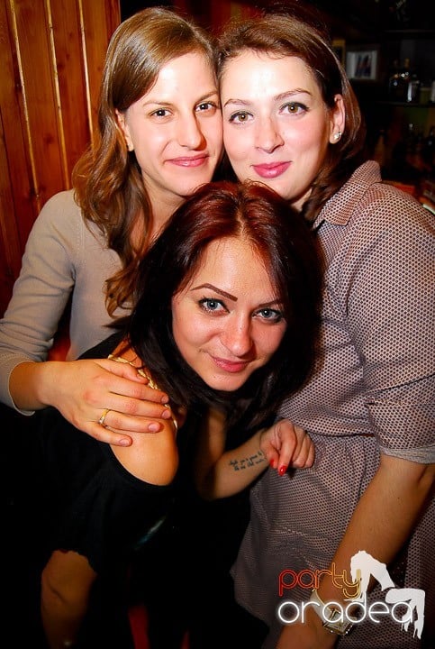 Un nou party în Juice, Juice