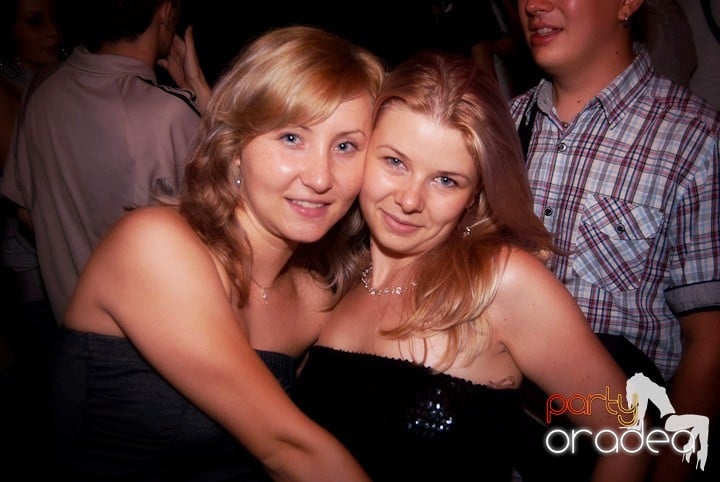 Un nou party marca Escape, 