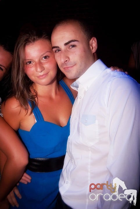 Un nou party marca Escape, 