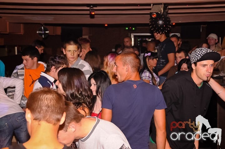 Unlimited Party în Club Seven, 