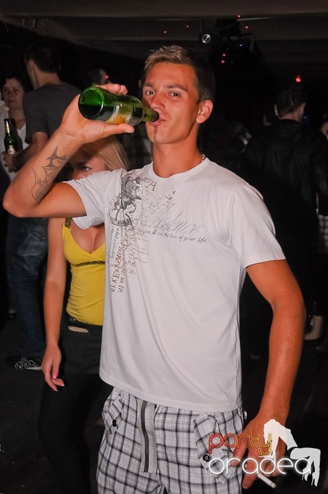 Unlimited Party în Club Seven, 