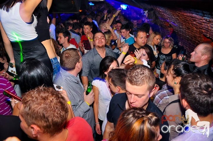 USMB Afterparty în Escape cu Bárány Attila, 