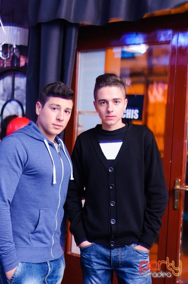 V`Angels Party, Icon Caffe