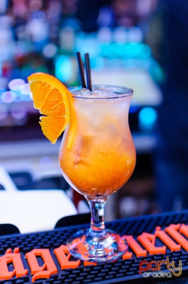 V`Angels Party, Icon Caffe